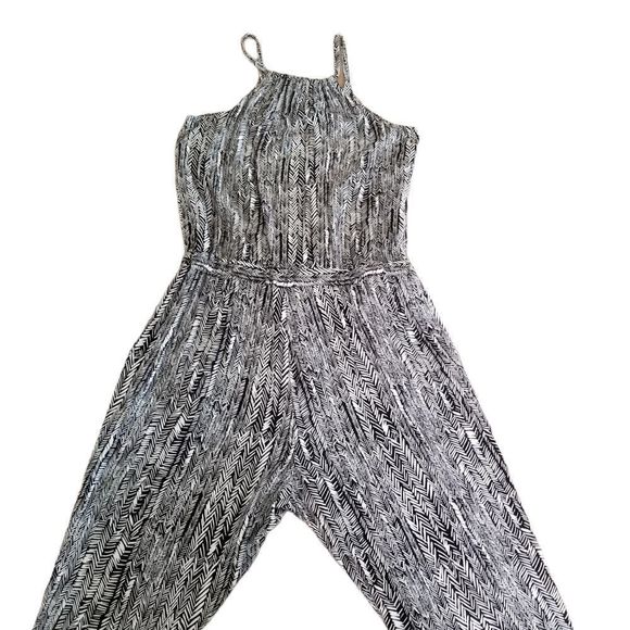 Splendid Black & White Arrow Jumpsuit S - Picture 9 of 16